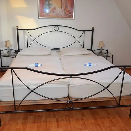 Kölnotel Hostel, Apart&Suite-2